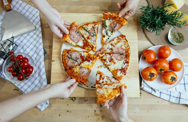 Spicy calabrese salami pizza
